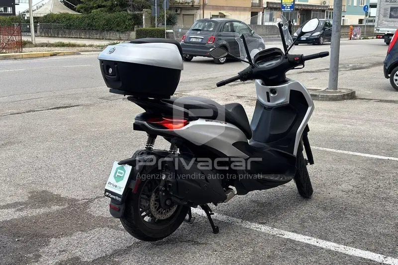 Piaggio Beverly 400 S ABS-ASR (2021 - 24) (5)