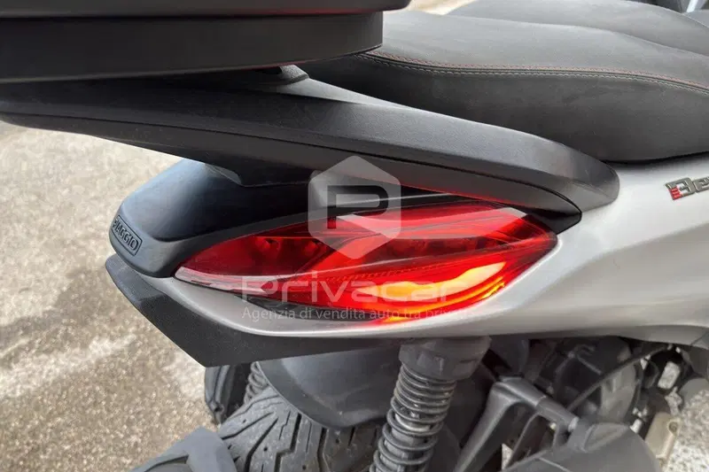 Piaggio Beverly 400 S ABS-ASR (2021 - 24) (12)