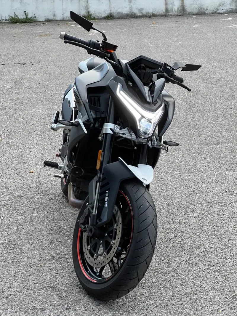 CFMOTO 800NK Advanced (2023 - 26) (3)