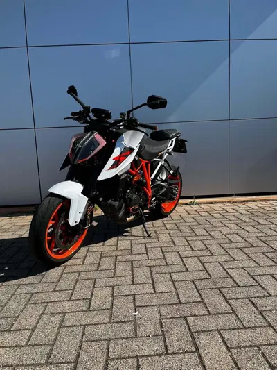 KTM 1290 Super Duke R (2019) usata