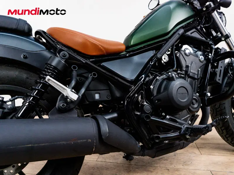 Honda CMX 500 Rebel + Special Edition (2025 - 26) (4)