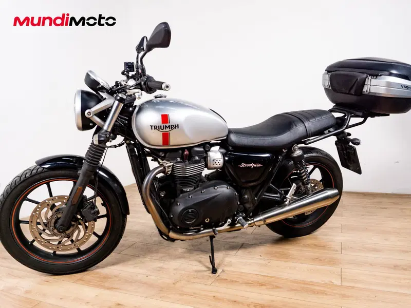 Triumph Street Twin 900 (2017 - 18) (8)