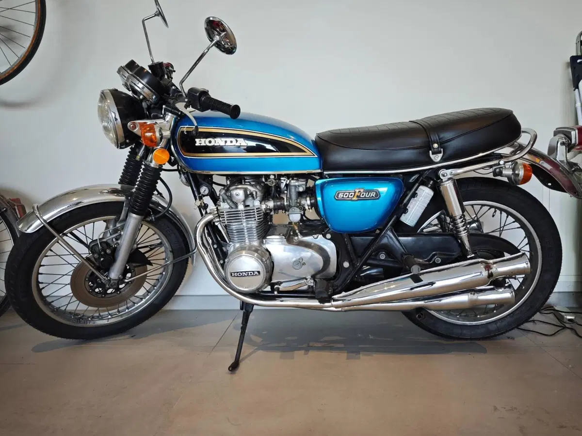 Honda 500 four