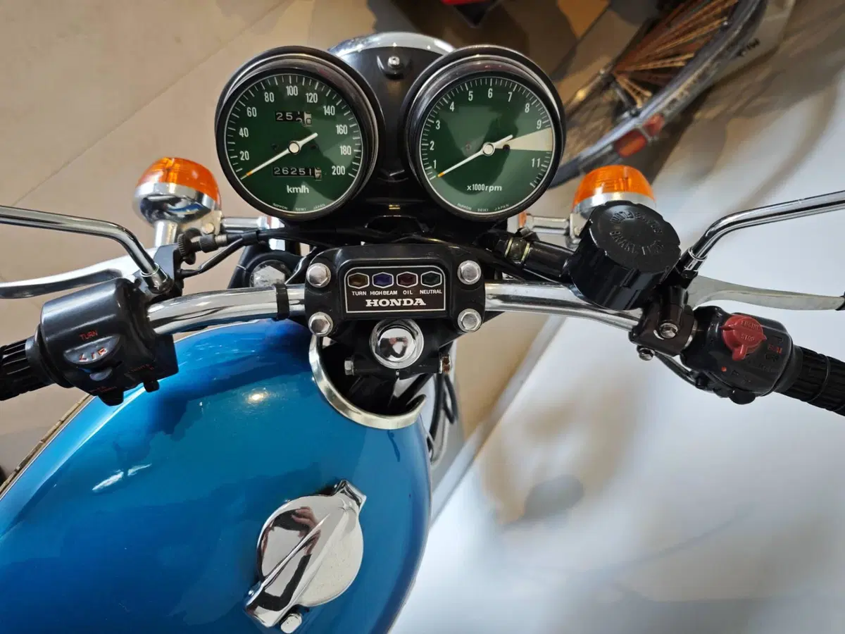 Honda 500 four (5)