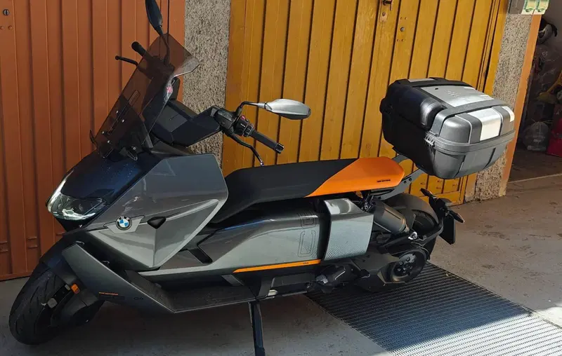 Bmw CE 04 (2021 - 25) (7)