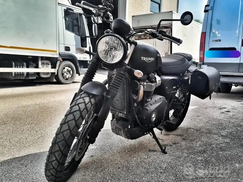Triumph Street Scrambler 900 (2017 - 18)
