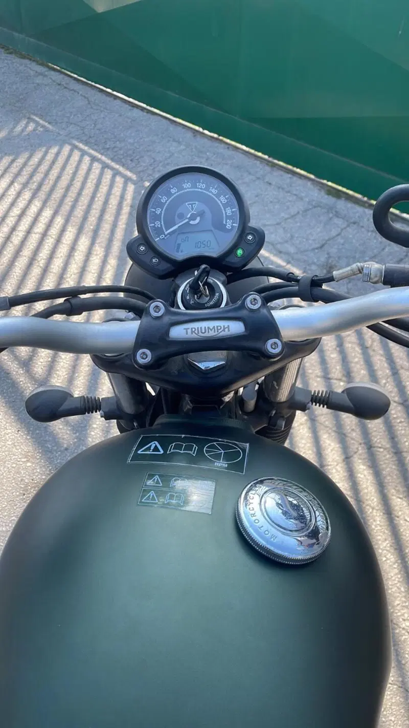 Triumph Street Scrambler 900 (2017 - 18) (5)