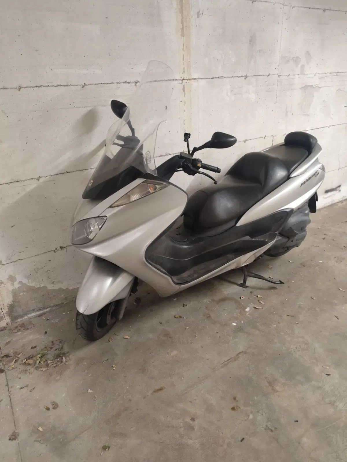 Yamaha Majesty 400 (2004 - 08)