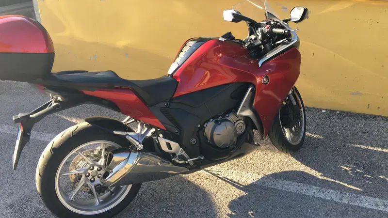 Honda VFR 1200 F ABS (2009 - 16)