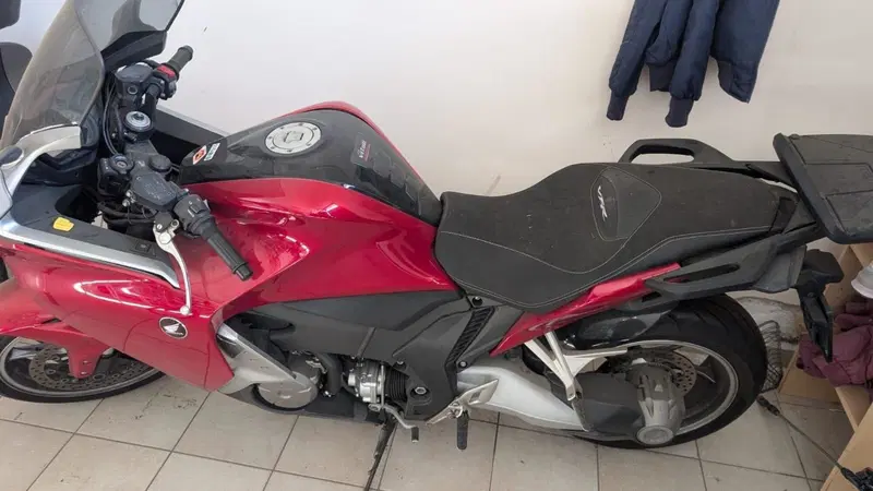 Honda VFR 1200 F ABS (2009 - 16) (5)