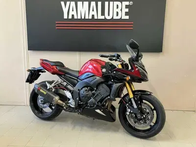 Yamaha FZ1 Fazer (2006 - 16) usata