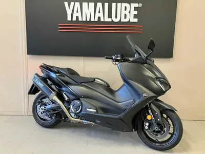 Yamaha T-Max 560 (2020 - 21) usata