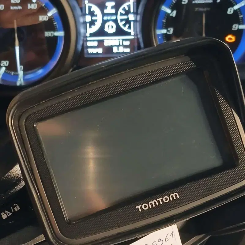 Yamaha T-Max 560 (2020 - 21) (4)