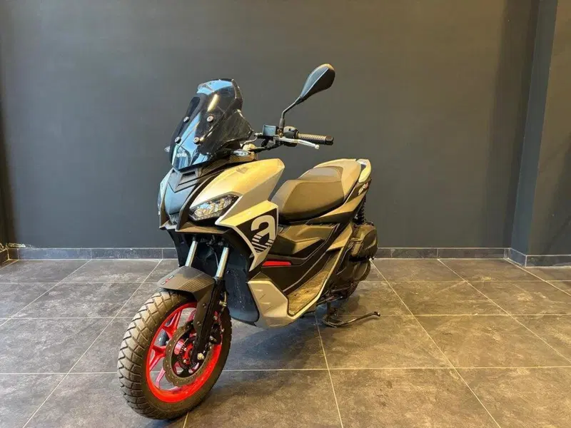 Aprilia SR GT 200 Sport (2022 - 24) (3)