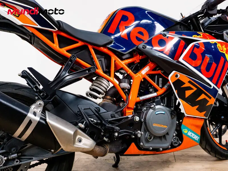 KTM RC 390 (2022 - 26) (4)