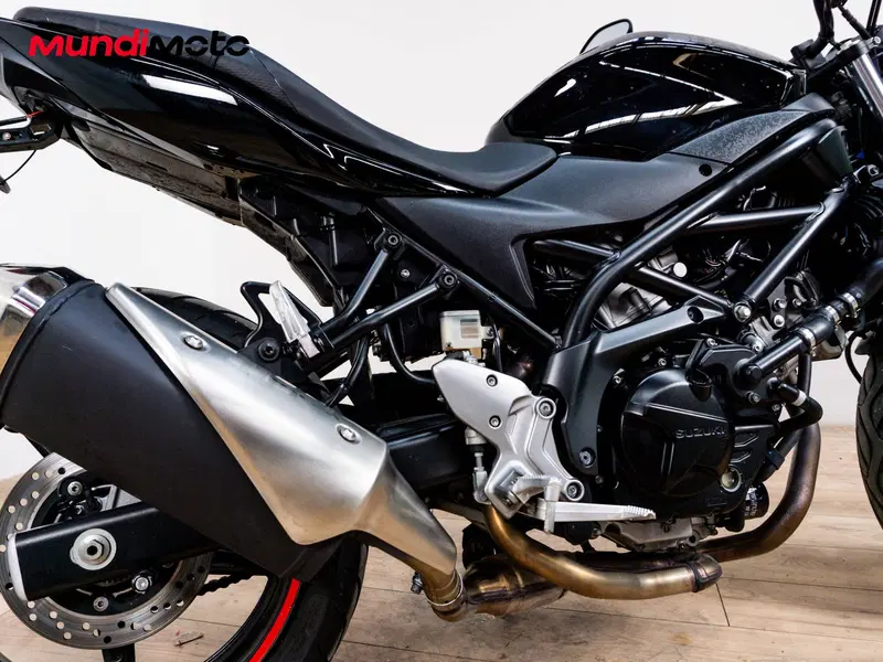 Suzuki SV 650 (2006 - 11) (4)