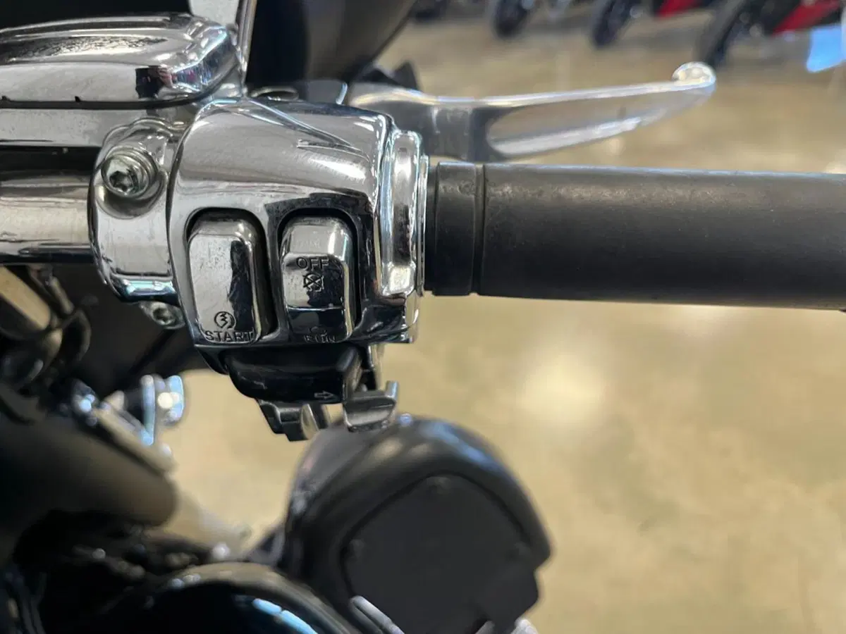 Harley-Davidson 1584 Electra Glide Ultra Classic (2007) - FLHTCU (13)