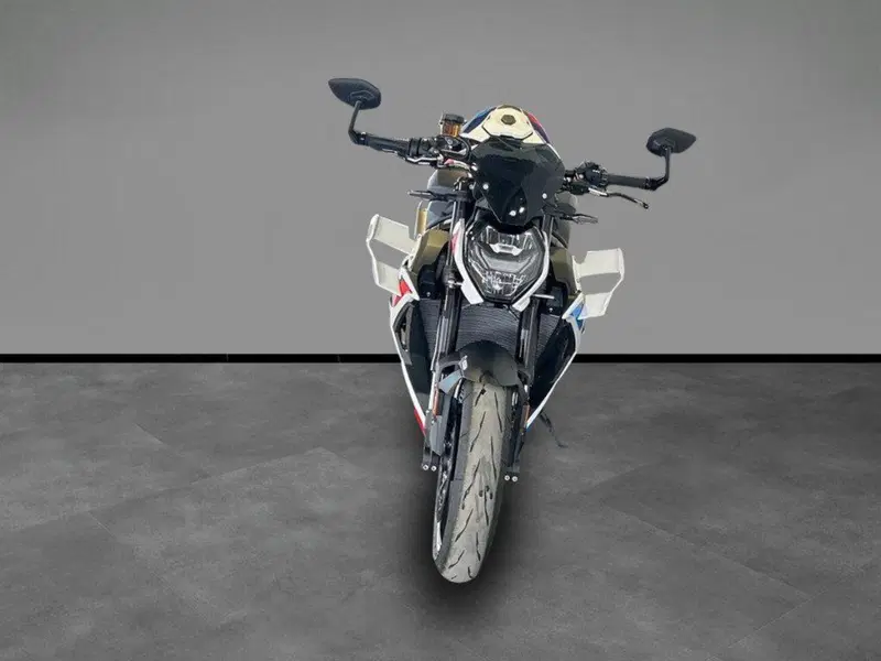 Bmw M 1000 R (2025 - 26) (3)