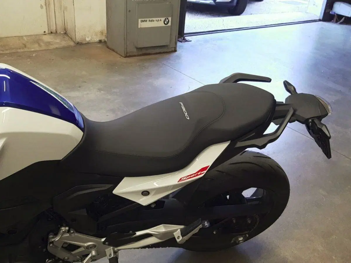Bmw F 900 R (2025 - 26) (5)