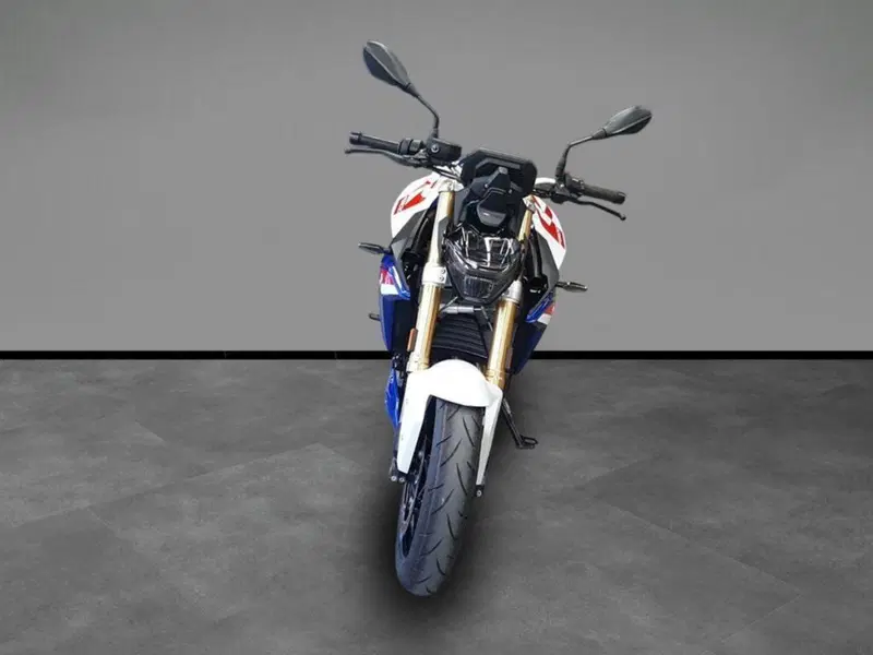 Bmw F 900 R (2025 - 26) (3)
