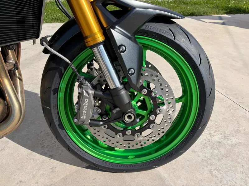 Kawasaki Z 900 SE (2025 - 26) (4)