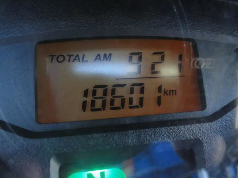 Honda Deauville 700  (11)