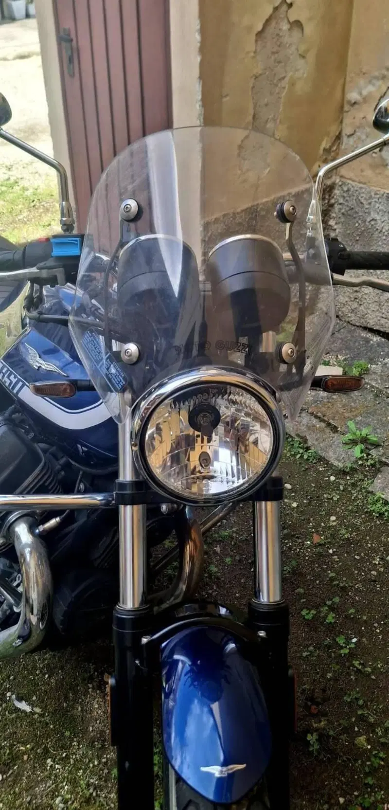Moto Guzzi V7 Special (2021 - 24) (3)
