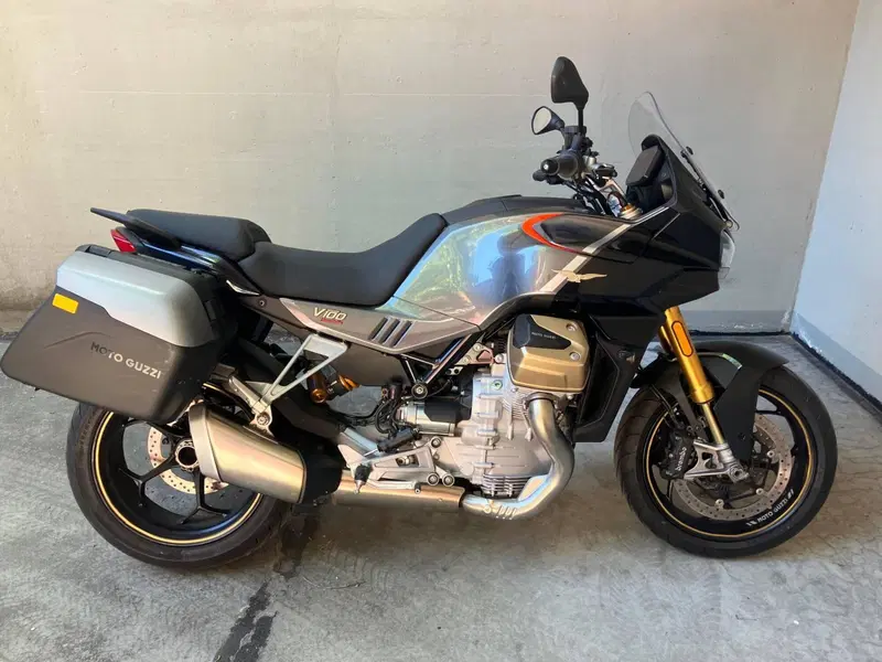 Moto Guzzi V100 Mandello S (2022 - 24)