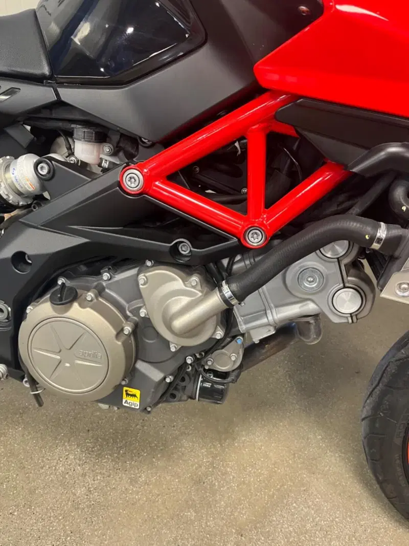 Aprilia Shiver 750 (2010 - 16) (6)