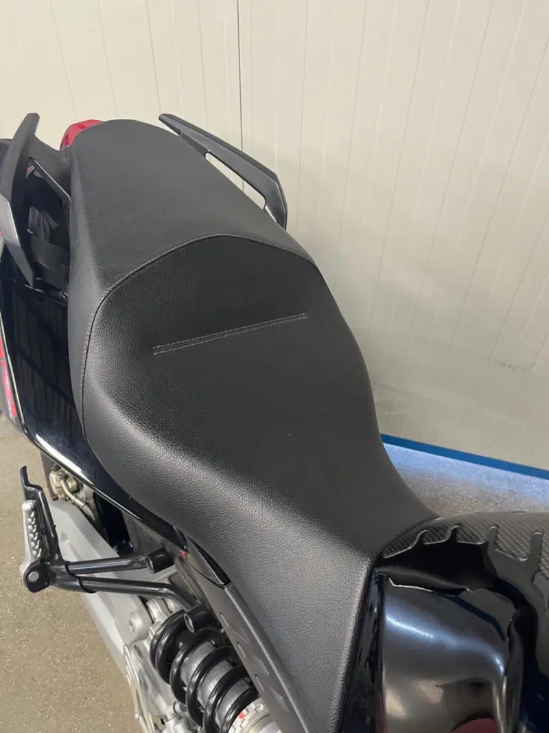 Aprilia Shiver 750 (2010 - 16) (7)