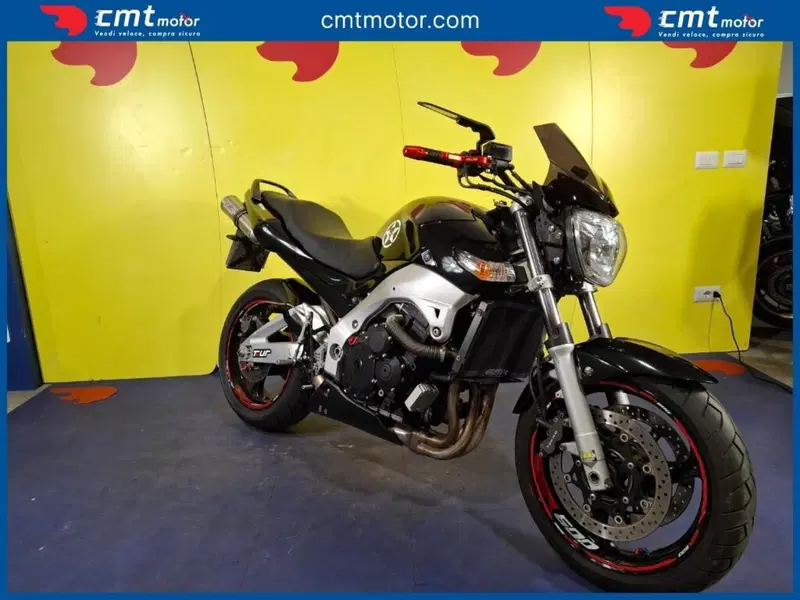 Suzuki GSR 600 (2006 - 11) (3)