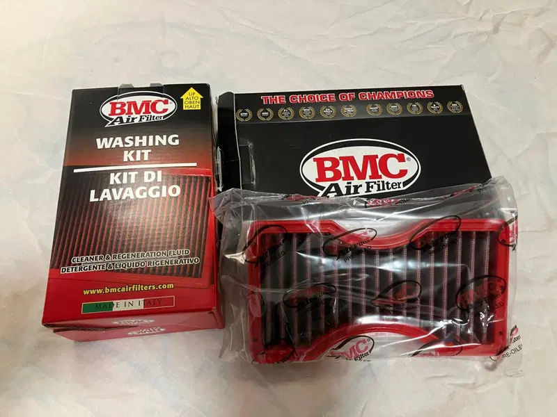 Scarico Mistral e filtro BMC per Guzzi Mandello v1 (4)