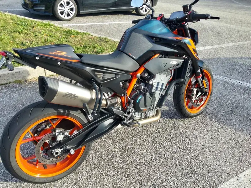 KTM 890 Duke R (2022 - 23) (2)