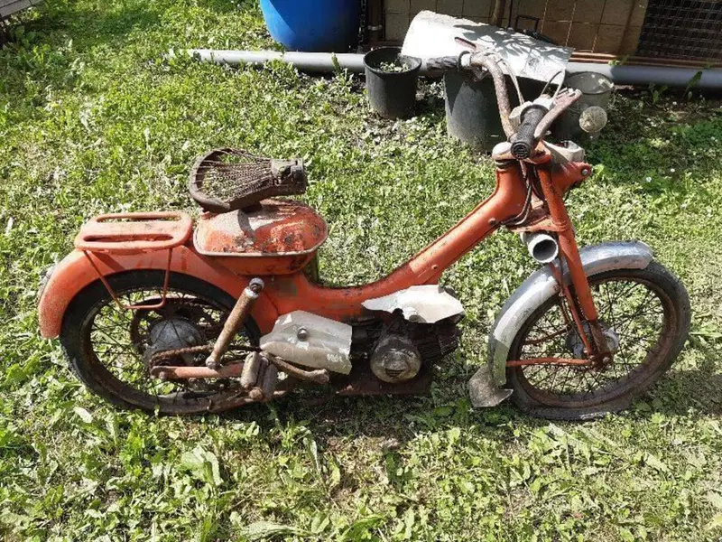 Motom Ciclomotore (2)