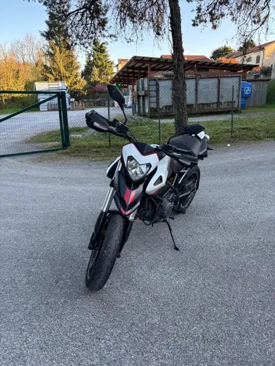 Ducati Hypermotard 796 (2012) usata