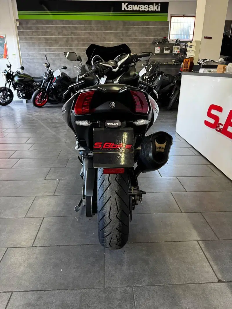 Yamaha T-Max 530 SX (2017 - 19) (4)