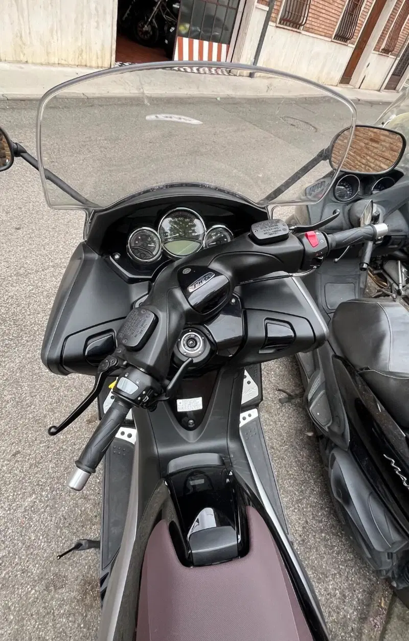 Yamaha T-Max 500 Night Max (2007 - 08) (3)