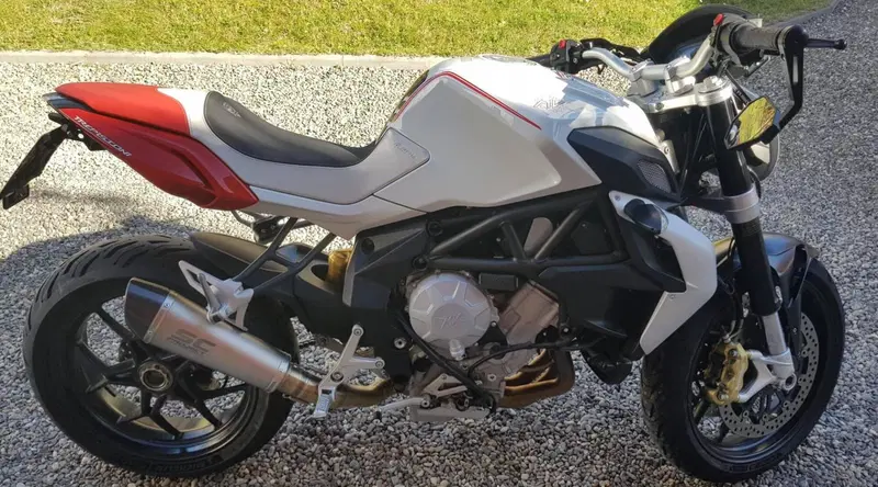 MV Agusta Brutale 800 EAS ABS (2012 - 15) (2)