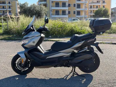 Voge Sfida SR4 MAX (2024 - 26) usata