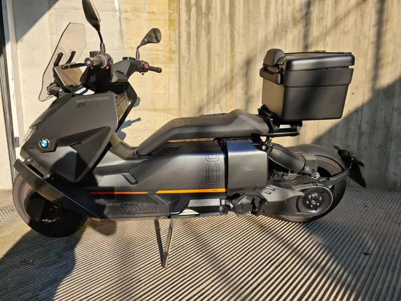 Bmw CE 04 (2021 - 25)