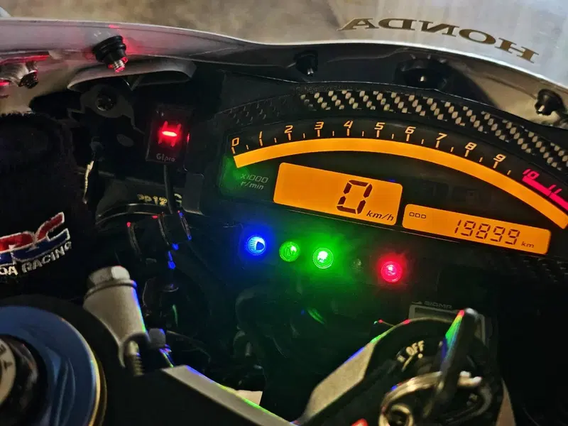 Honda VTR 1000 SP-2 (2002 - 06) (5)