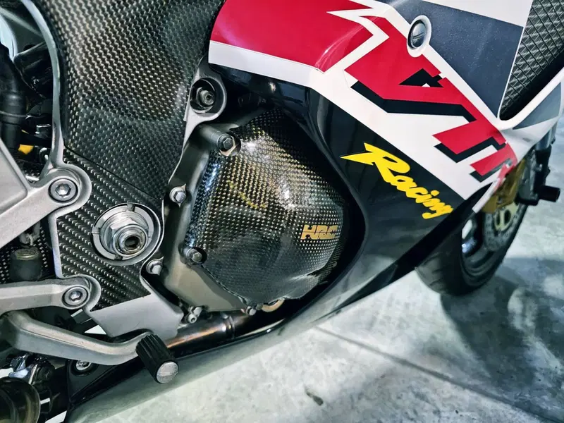 Honda VTR 1000 SP-2 (2002 - 06) (9)