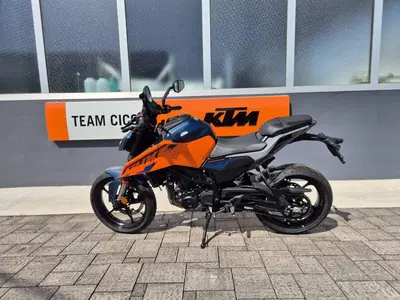 KTM 125 Duke (2024 - 25) nuova