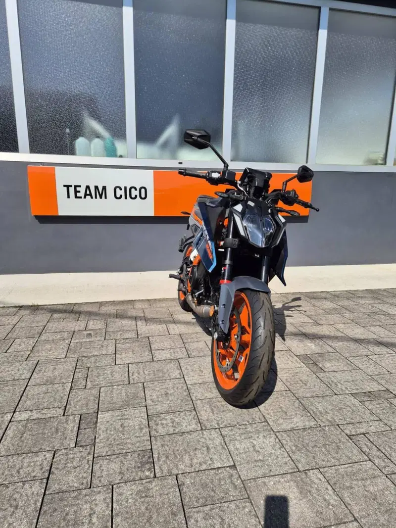 KTM 390 Duke (2024 - 25) (2)