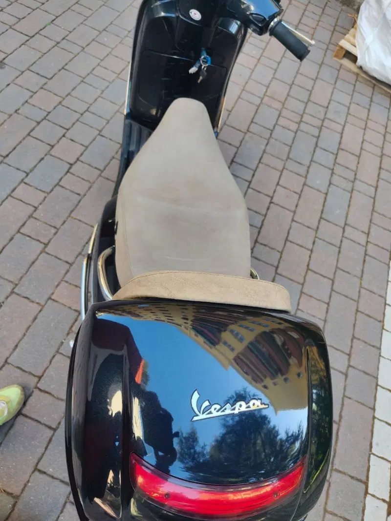 Vespa LX 150 (2005 - 11) (9)
