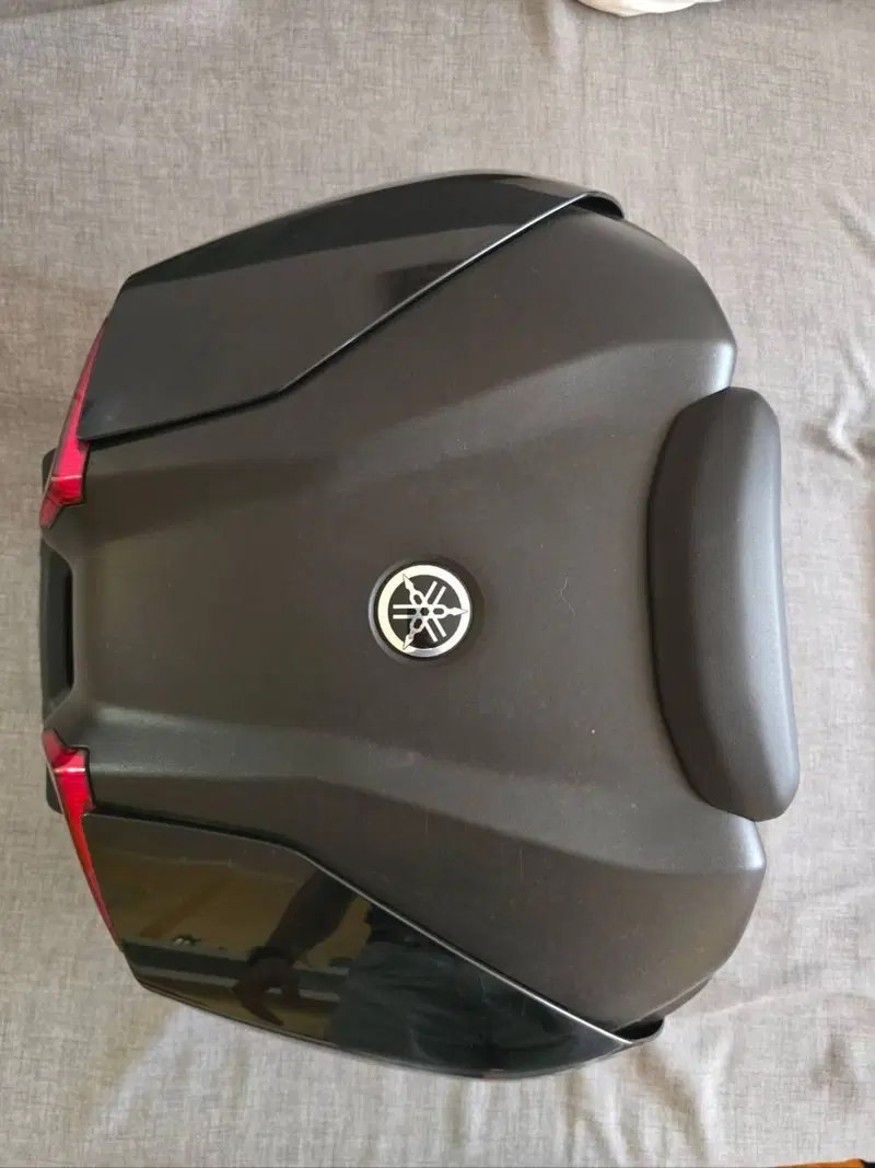Yamaha T-Max 560 (2022 - 24) (6)