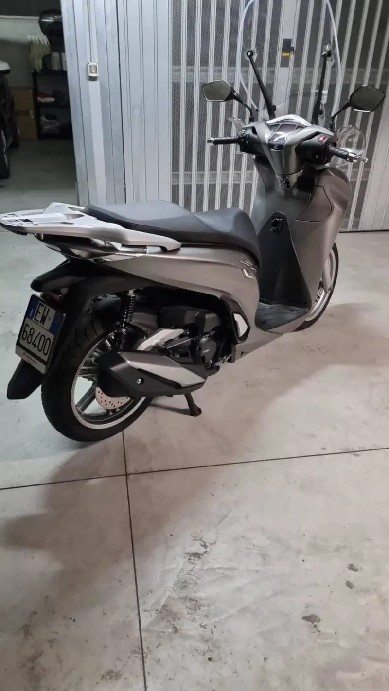 Honda SH 350 (2021 - 24)