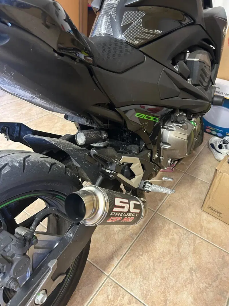 Kawasaki Z 800 ABS (2012 - 16) (8)