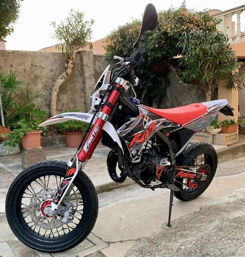 Fantic Motor Motard 50 M Casa 2t (2018) (2)