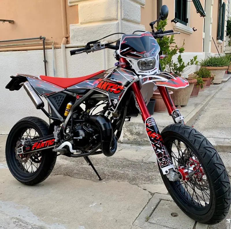 Fantic Motor Motard 50 M Casa 2t (2018) (6)